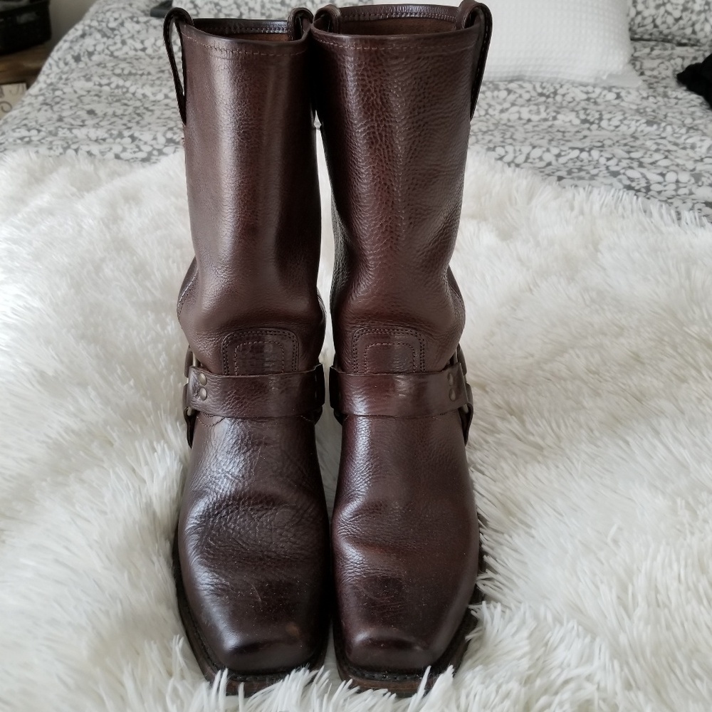 Frye harness boots size 8 dark brown